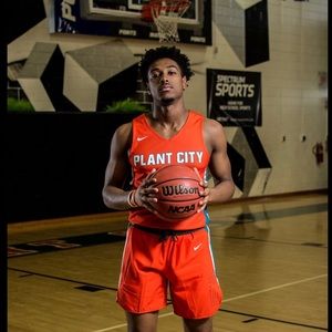 Meet your Posher, Emmanuel